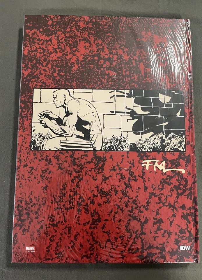 EDICIÓN ARTISTA DAREDEVIL DE FRANK MILLER: NUEVO/ENVUELTO ENCOGIBLE Foto 3 de 4