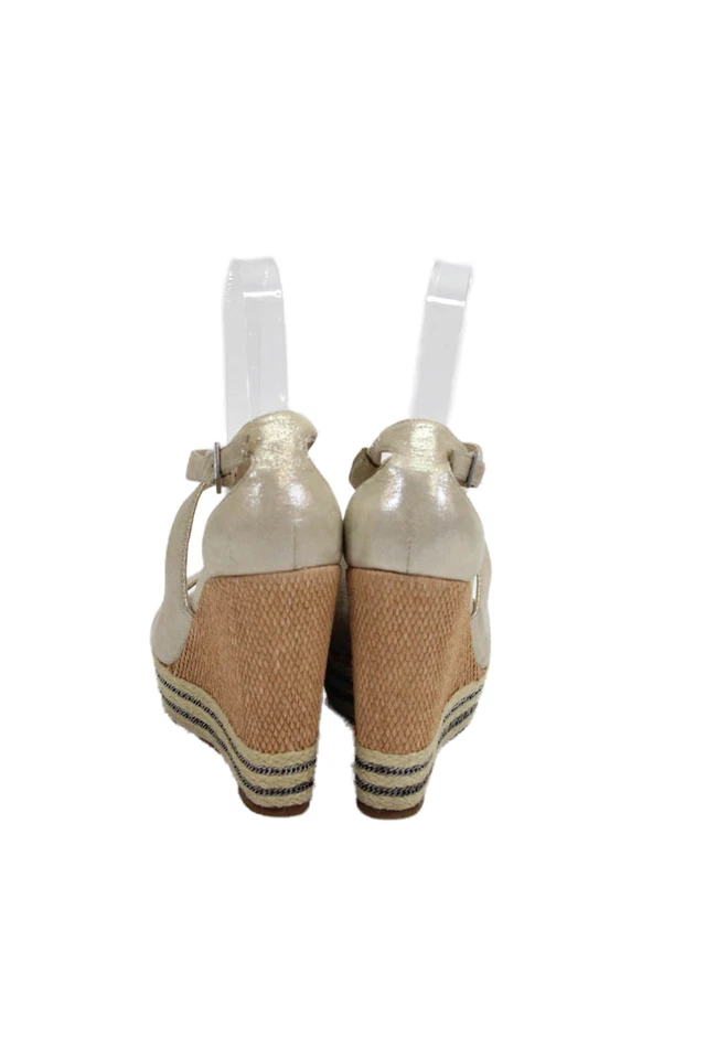 Sandalias de cuña B Brian Atwood para mujer de cuero metálico con correa al tobillo beige talla 5,5 Foto 3 de 4