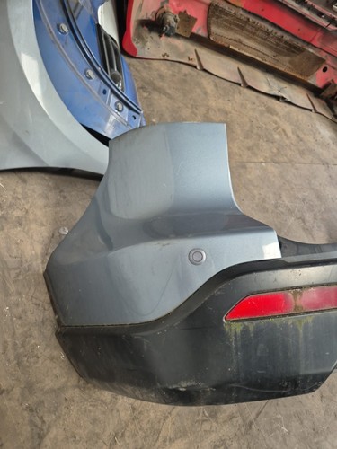 HONDA CR-V MK3 2008 - 2012 2.0 PETROL Rear Bumper Complete - Picture 2 of 10