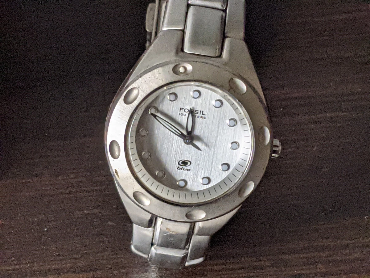 Fossil Blue Ladies Watch Silvertone 100m Water Resistant With Box and Papers