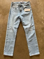 JUST USA women denim USA made mid rise slim straight Jeans Size 28
