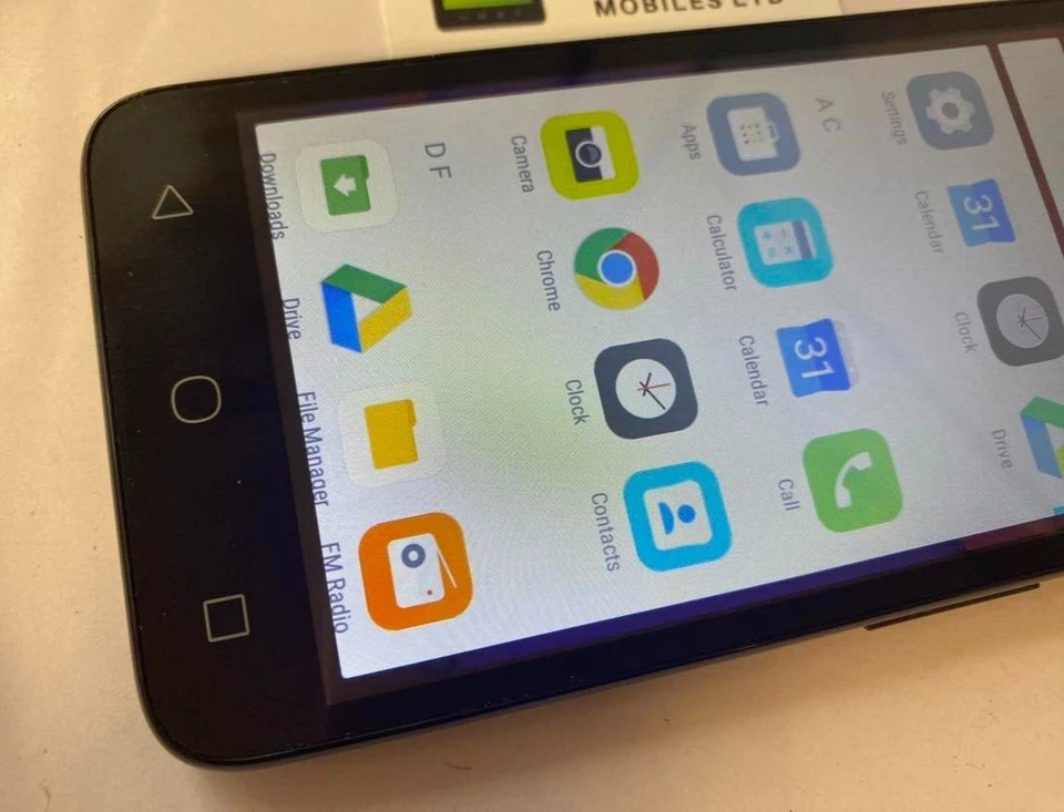 Alcatel Pixi 4 (5) 5045X - Black 3G 8GB (Unlocked) Android 6.0 Smartphone - Image 2 of 4