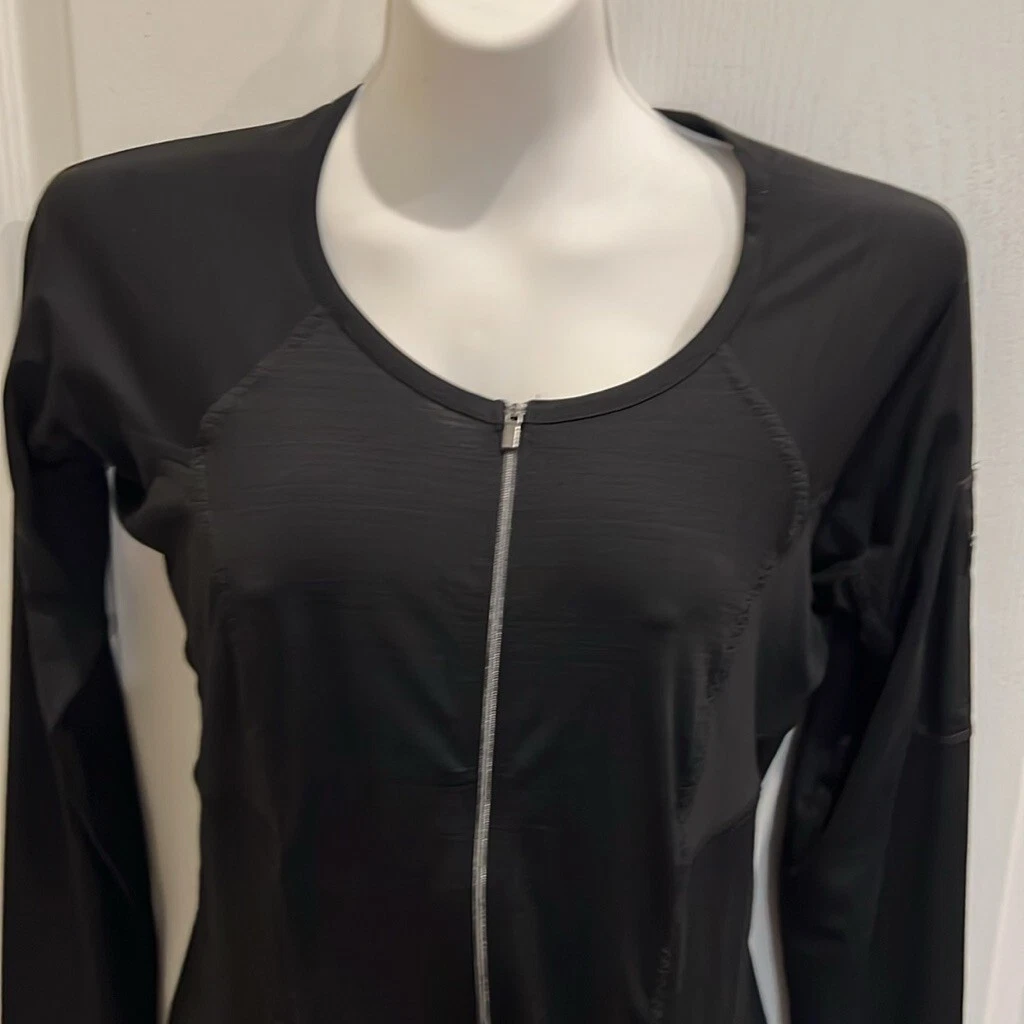 athleta long sleeve zip front shirt