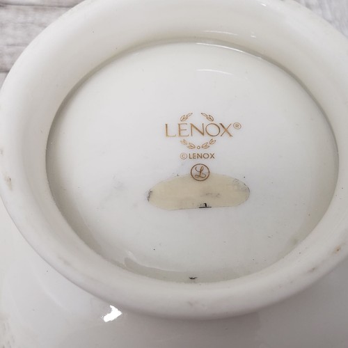 Lenox Merry Lights Votive, Lenox Square Bowl Lenox Canterbury Lattice Square lot - Picture 11 of 11