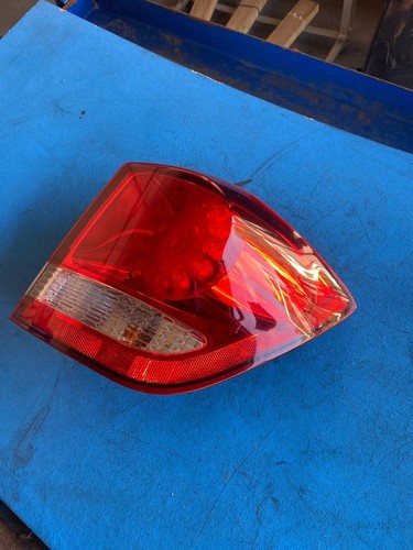 2018 Dodge Journey Right Tail Light Assembly OEM LED - Picture 3 of 5