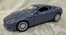 Motor Max Aston Martin DB 9 Coupe - 1:24 Scale Diecast Model Car - Blue