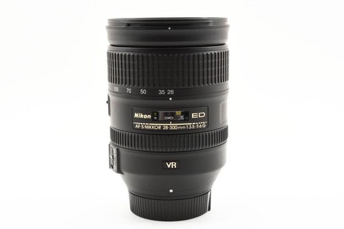 Nikon NIKON AF-S 28-300mm F3.5-5.6 G ED V - Picture 8 of 10