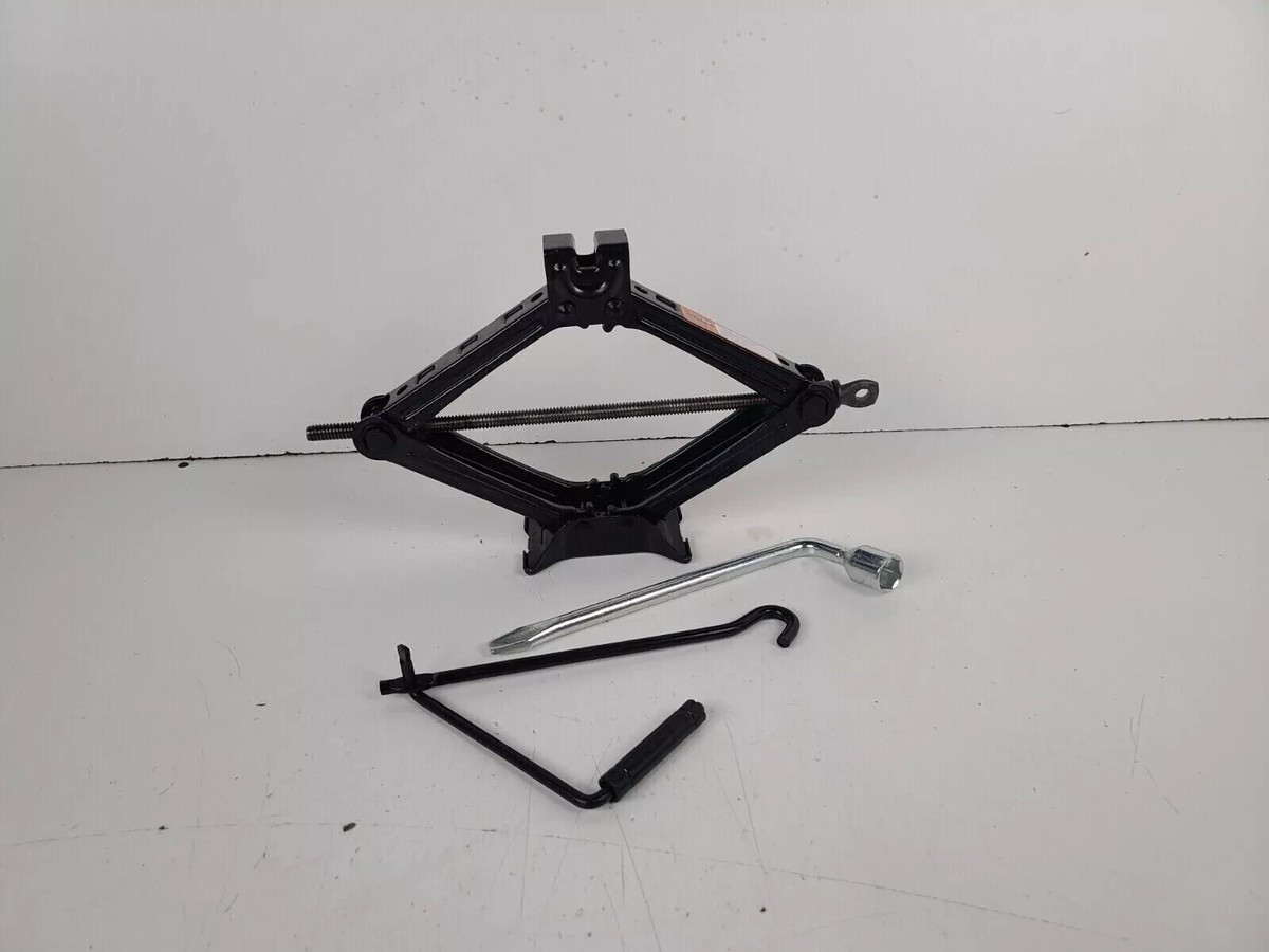 JACK ASSEMBLY, WITH JACK HANDLE AND LUG WRENCH FITS:2004-2008