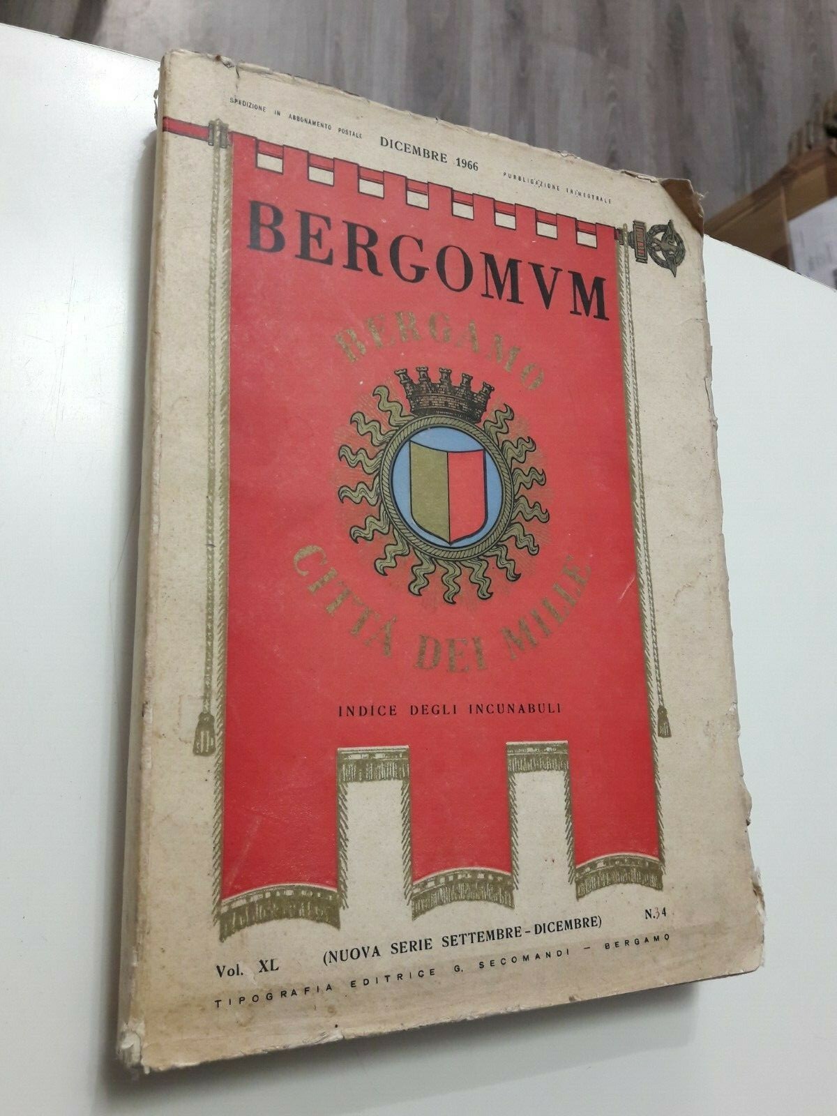 Foto 1 di 2
