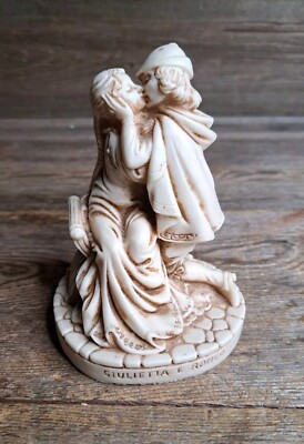 Romeo & Juliet Giulietta E Romeo Sculpture Italy