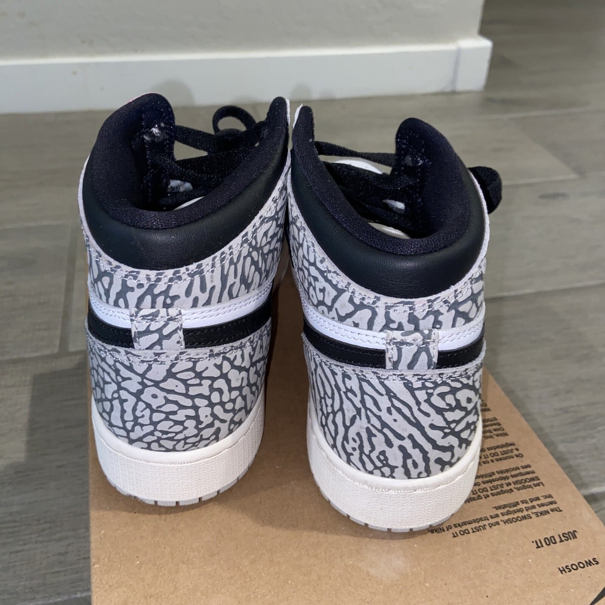 シューズ(男性用) NIKE AIR JORDAN 1 RETRO HIGH OG ELEPHANT エア ジョーダン 1 NIKE AIR JORDAN RETRO HIGH OG ELEPHANT