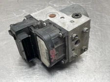 1997-1998 Toyota Avalon 3.0L ABS Anti-Lock Brake Pump Assembly