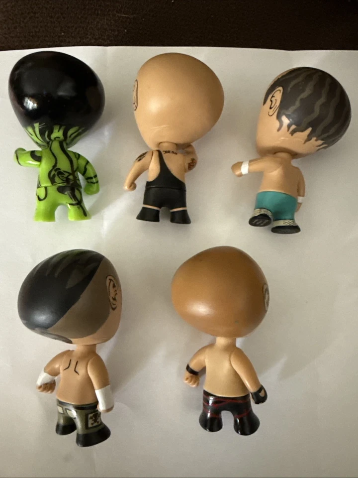 Lote de 5 figuras de lucha libre WWE serie de agresión de vinilo Hakka pacific 3" 2008 Foto 2 de 4