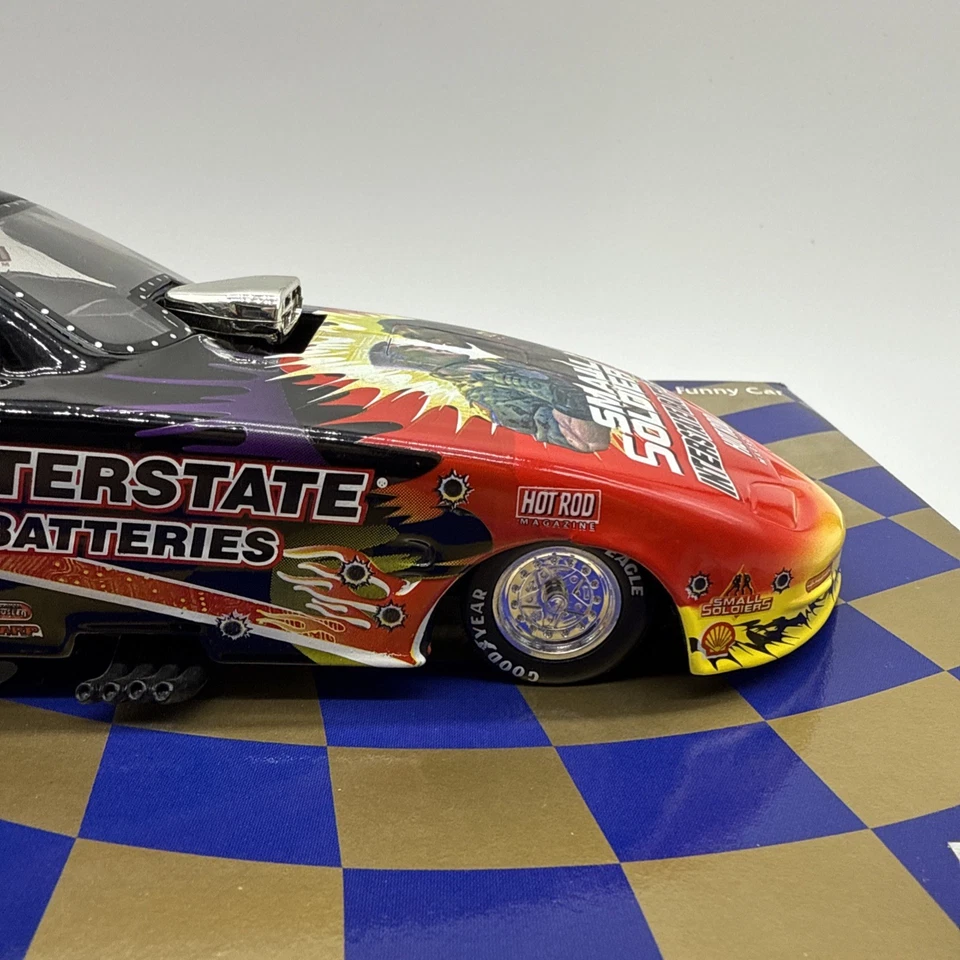 Cruz Pedregon Small Soldiers 1998 Pontiac Funny Car 1:24 NHRA Action 1 of 7,500 - Image 4 of 4