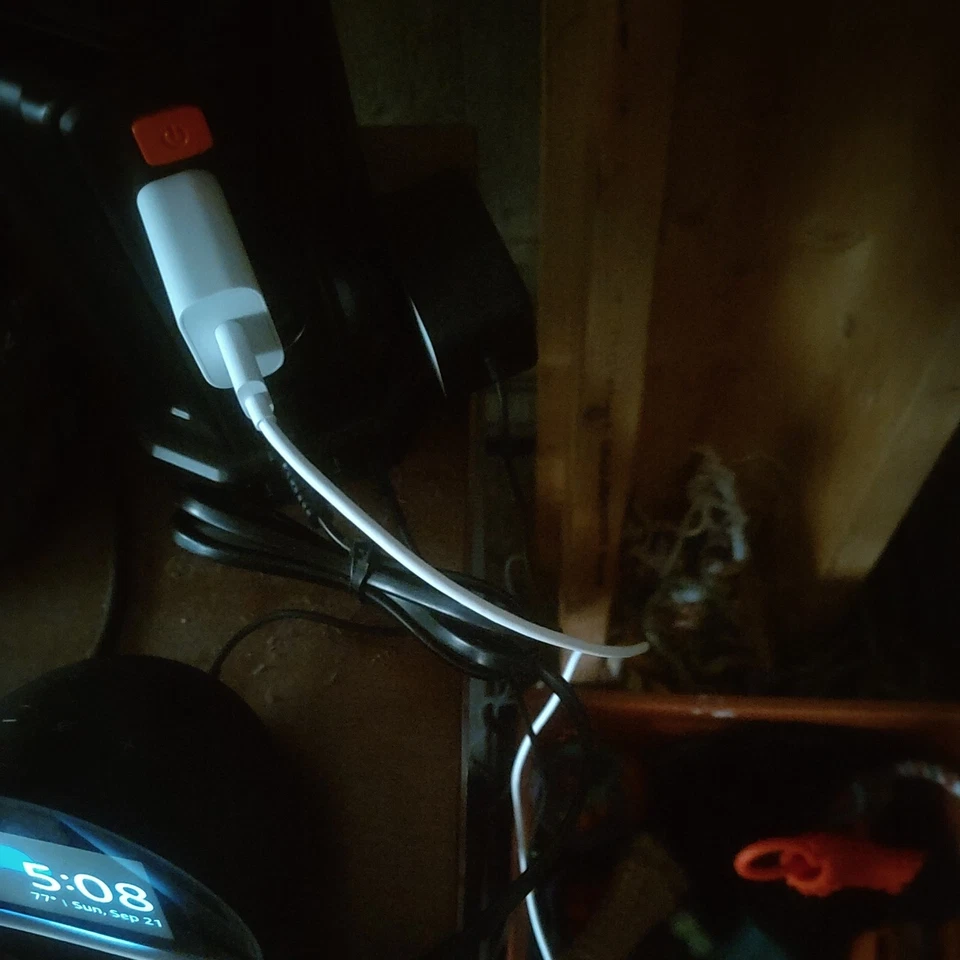 Google Chromecast with Google TV (4K) Model GZRNL w/ Pwr and Remote Tested/Works - Image 4 of 4