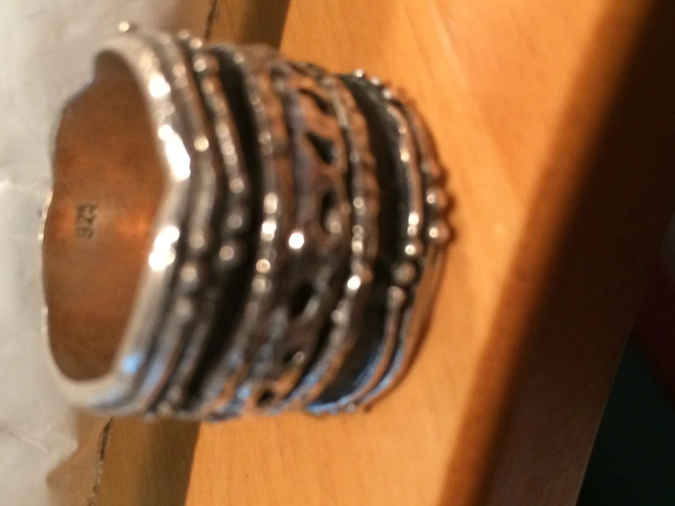 Silver spinning ring  size 7.50 hammered silver  Seanoy jewelry Israeli - Image 2 of 4