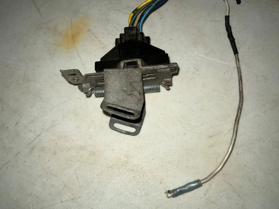 Interruptor de señal de giro Oldsmobile 98 GM 1966 OEM COLUMNA INCLINABLE Y LUCES DE ESQUINA Olds Foto 4 de 4