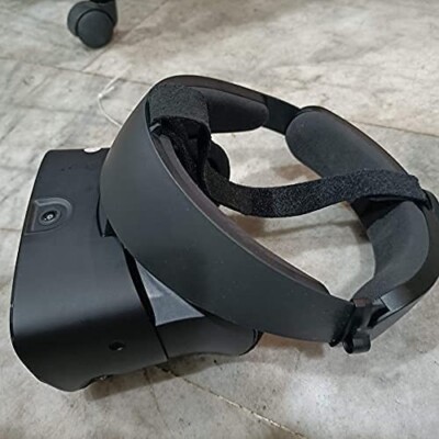 Oculus Rift S Virtual Reality Headset ONLY tested good