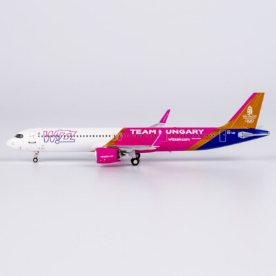 1:400 NG Models Wizz Air Hungary Airbus A321neo Diecast Aircraft