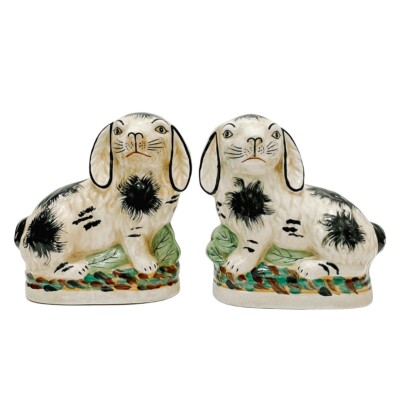 Pair Of Staffordshire Style Bunny Rabbit Figurines (Black) 6.5''H