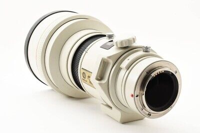MINOLTA AF APO TELE 300mm F2.8 w/Front cap, Rear cap, Lens MINOLTA AF APO TELE 300mm F2.8 w/Front cap, Rear cap, Lens