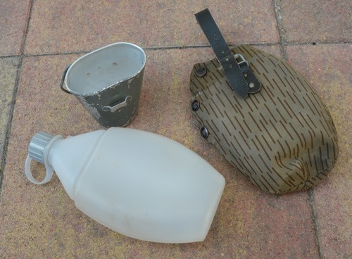 East German Military NVA Water Bottle Canteen DDR GDR Cold War - Picture 6 of 9