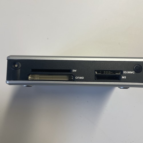 AverMedia EZPhoto Viewer USB 2.0 Cam Card Player - Photo 5/5