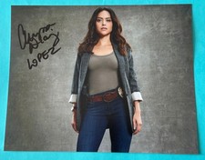 Alyssa Diaz  -  The Rookie    -  signed, orig...