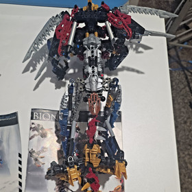 LEGO Bionicle Vezon and Kardas Dragon 10204 + Manual see description- complete
