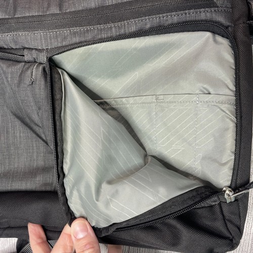 Borsa notebook portatile Thule Sweden TSDA-113 Straven 13 pollici nera grigia usata - Foto 17 di 24