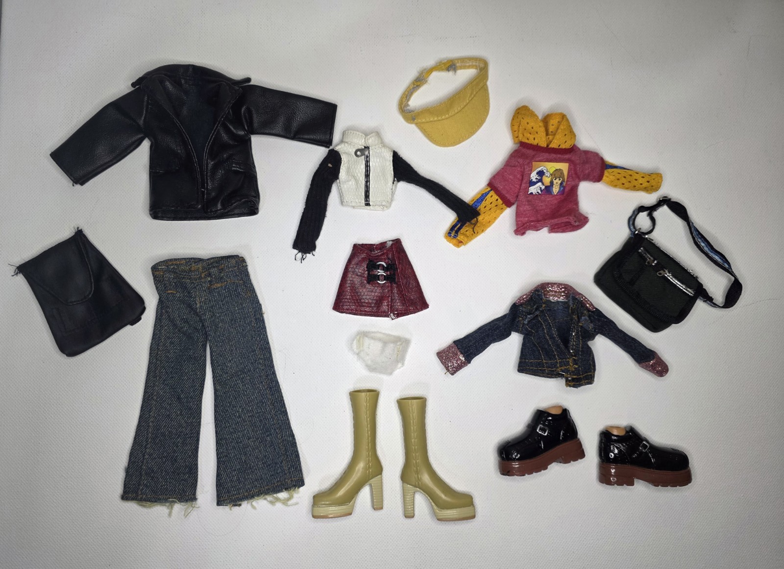 Lot Of Bratz Vintage Doll with Clothing, Shoes, and Accessories 14 Pieces