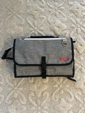 Skip Hop Baby Changing Station Pronto - Gray On The Go Travel Changer