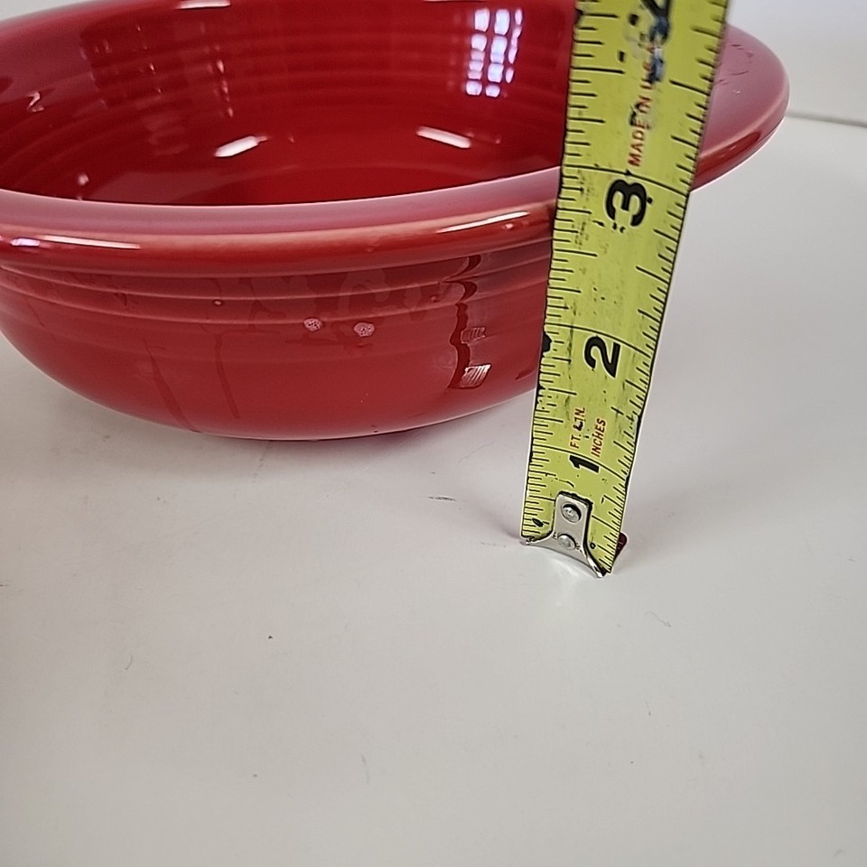 Fiestaware Classic Large Bowls 8 3 8 X 2 3 4 40oz Fiesta Bowl By fiestaware-classic-large-bowls-8-3-8-x-2-3-4-40oz-fiesta-bowl-by