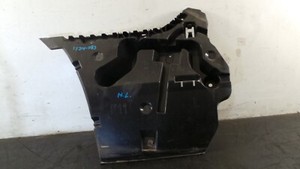 Y314-083 BMW 5er F11 Aufnahme Stoßstange Halter Halterung Hinten Links 7207111