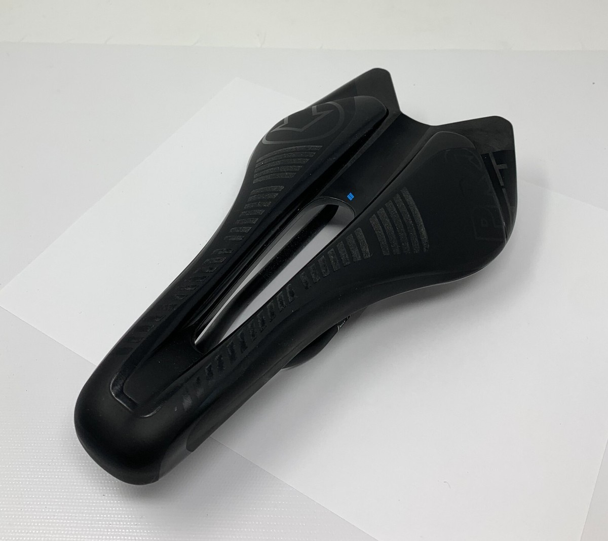 パーツ SHIMANO PRO AERO FUEL 142mm Shimano Pro Aerofuel II TT Carbon 142mm Saddle | eBay