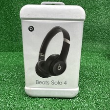 BEATS SOLO 4 TRUE WIRELESS ON-EAR HEADPHONES - MATTE BLACK