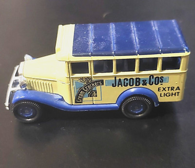 Corgi Bus Cream Crackers Jacob & Co's Van blue and cream