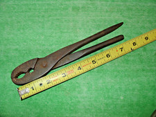 VINTAGE GAS BURNER PLIERS UNBRANDED 8" LONG MADE IN USA