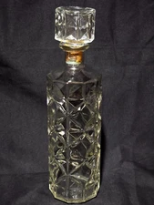 Vintage Unknown Maker Lattice Cut Glass Bourbon Liquor Decanter Bottle & Stopper
