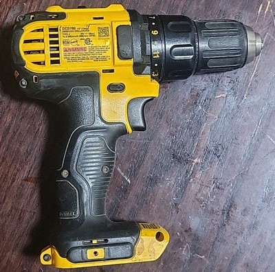 DEWALT DCD780 20V max 1/2  Compact Drill/Driver compact lightweight -TOOL ONLY-