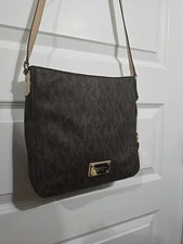 Michael Kors Jet Set Travel Large Messenger Crossbody Brown;  Excellent