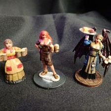 3 Bar Wenches Hand Painted Dungeons  Dragons Dwarf Human Demon Miniatures