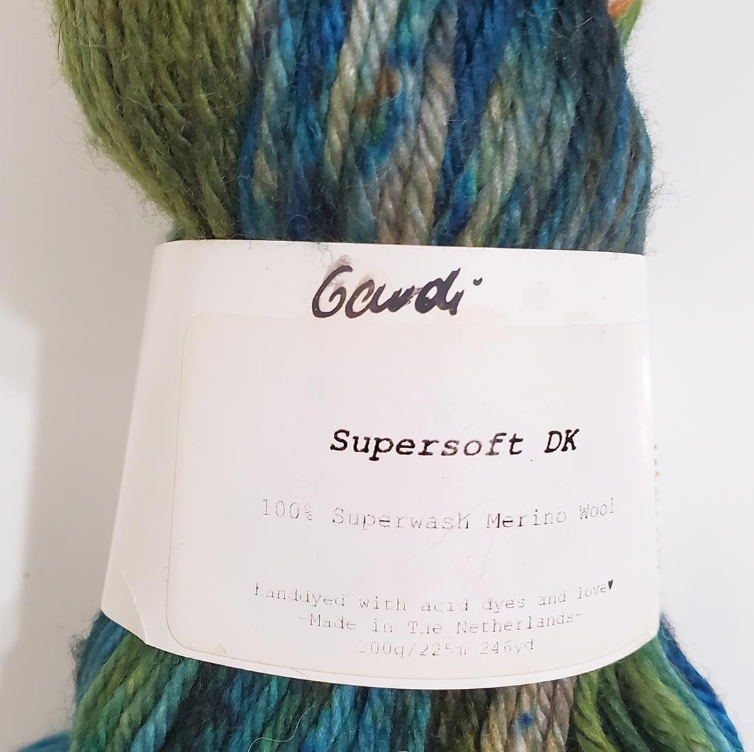 Uschitita Supersoft DK Yarn Superwash Merino Wool Gaudi 225m 100g Hand Dyed