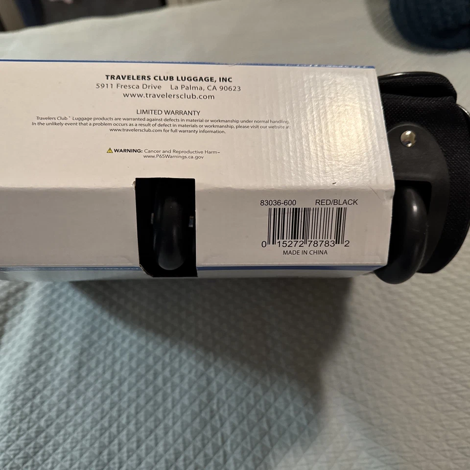 NWT Travelers Club 36inch Rolling Locker Red Travel Duffel Extra Wide - Image 3 of 4