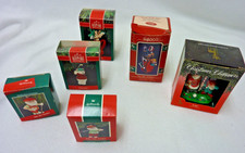 SET OF SIX GOLF THEMED BOXED ORNAMENTS