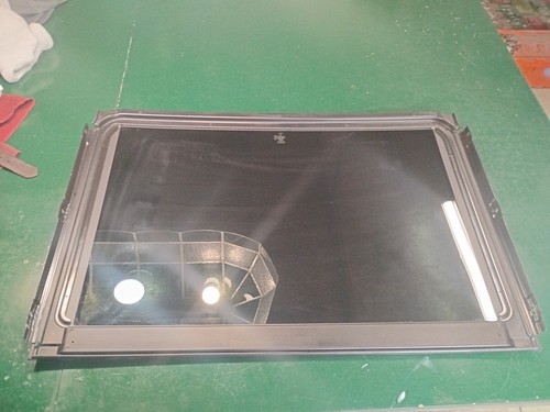 2015-2024 FORD EXPEDITION F150 F250 NAVIGATOR SUNROOF FRONT SLIDING GLASS OEM - Picture 2 of 3