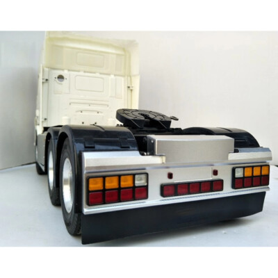 Acquista Visiera Parasole Corona in Metallo Barra Luci LED Per Camion Trattore RC 1/14 SCANIA R470 R620 R730 56323 in Italia a partire da 65