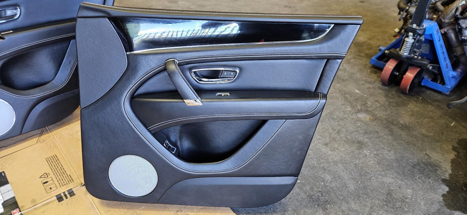 2019 Bentley Bentayga SET 4 Interior Door Trim Panels Cover  (38K Miles)