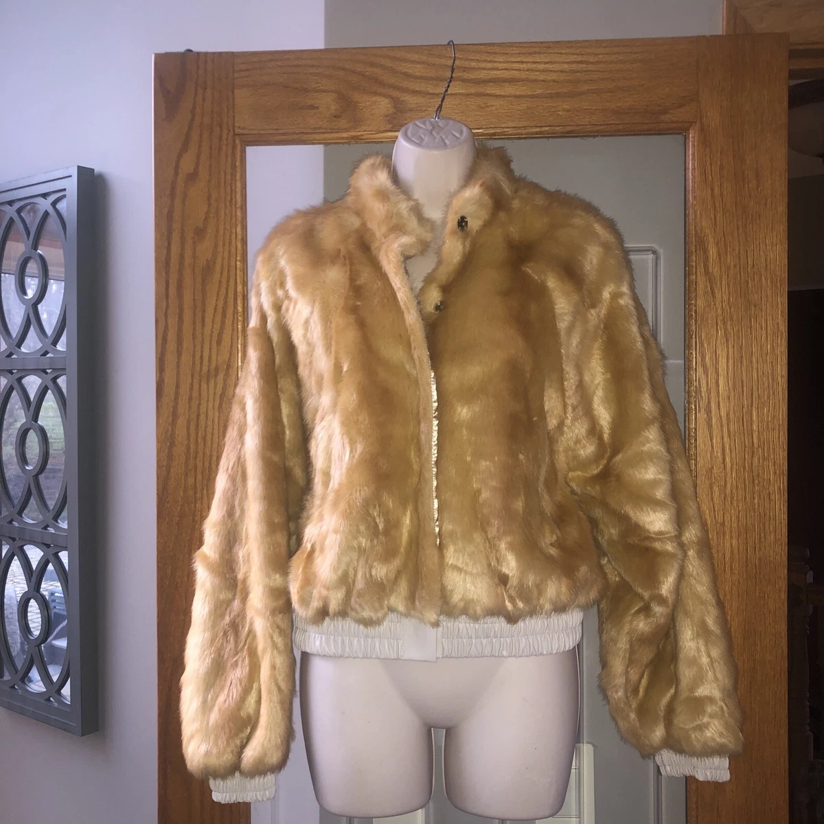Urban Outfitters Faux Fox Fur Cropped Jacket Snap Gathered Waist Cuff Lined