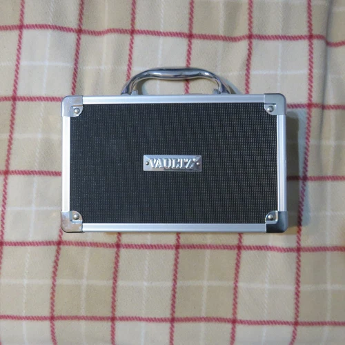 VAULTZ  Combination Lock Box Locking Case  Portable Case 8.25x5x2.75 NEW